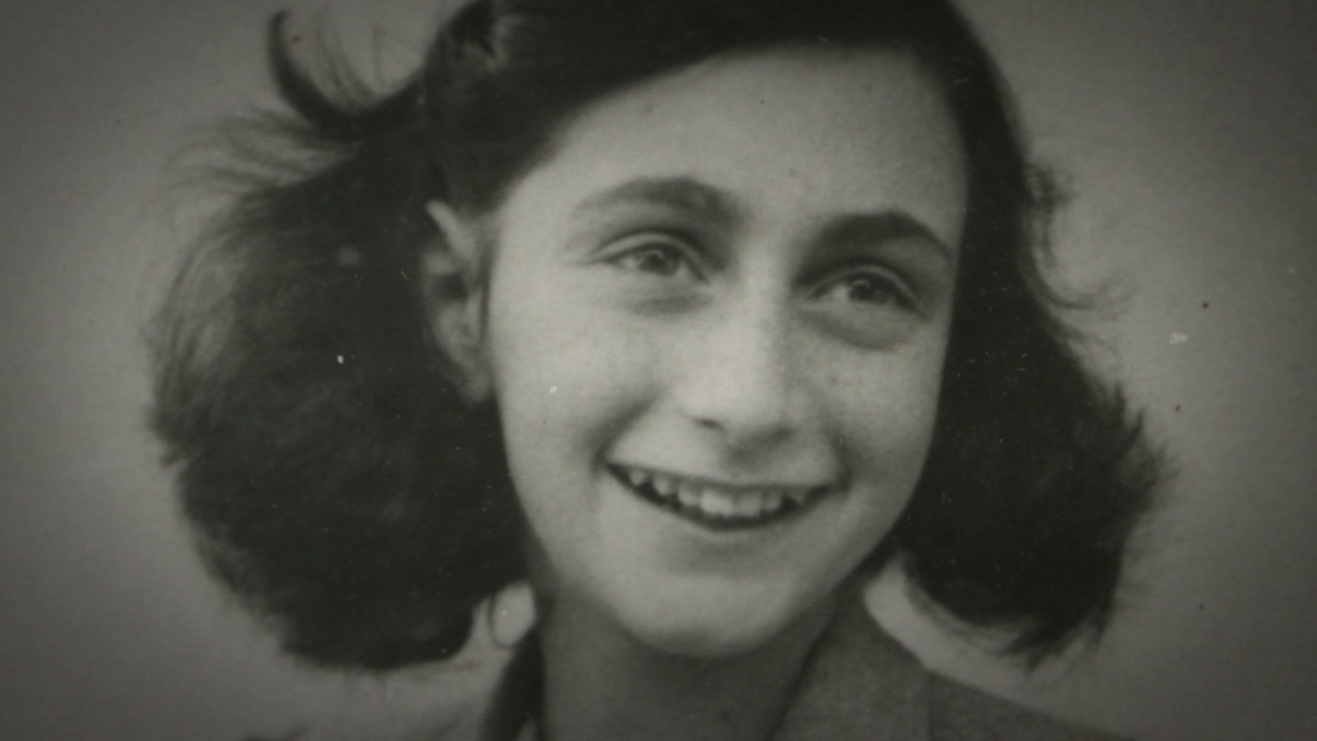 Schooltv: Het leven van Anne Frank - Tijdlijn over het Joodse meisje
